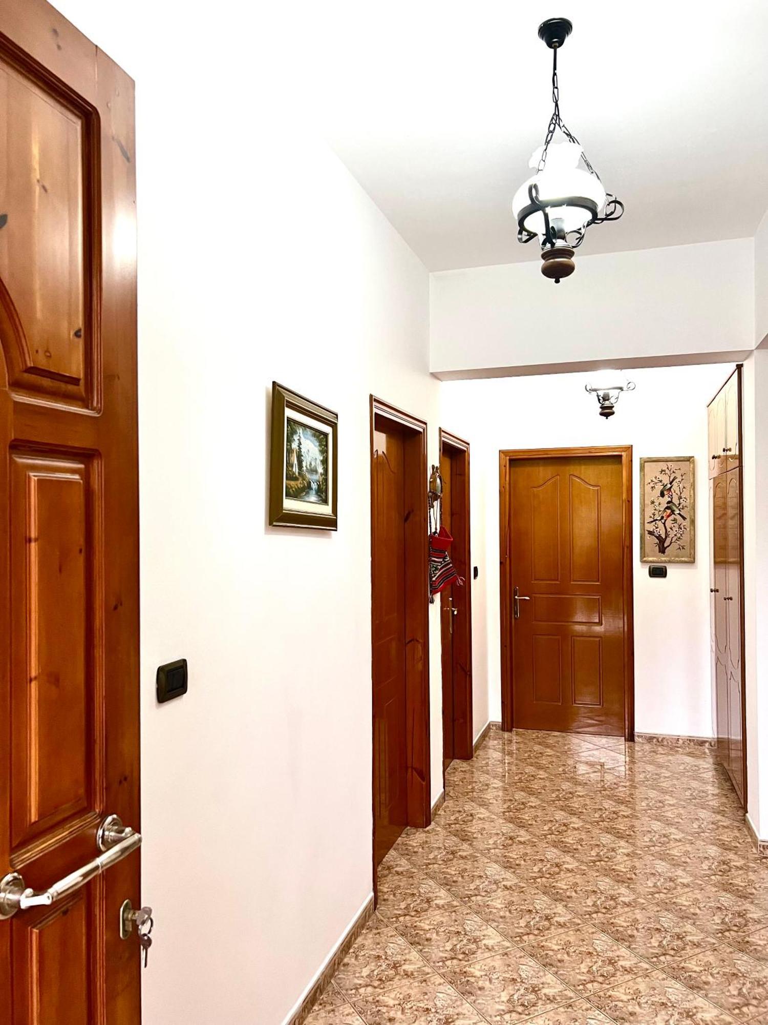Hajdini Apartament Apartment ซารานเดอ ภายนอก รูปภาพ