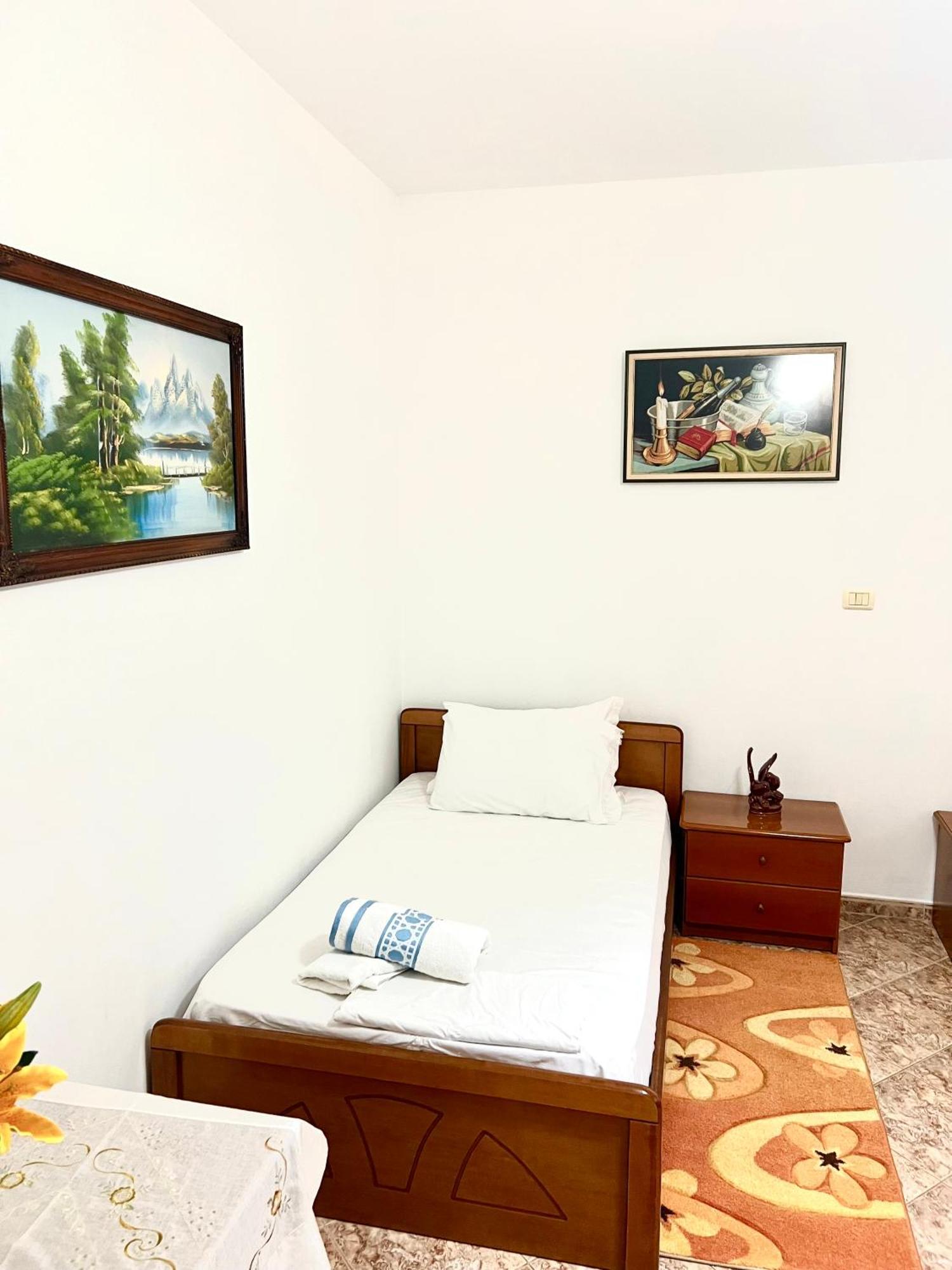 Hajdini Apartament Apartment ซารานเดอ ภายนอก รูปภาพ
